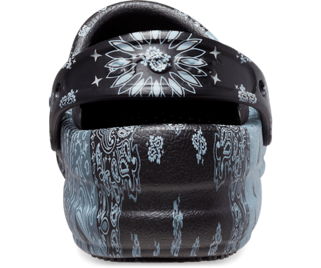 נעליים il Crocs נשים סתימה גרפית ביסטרו לבן שחור 2DZ4187