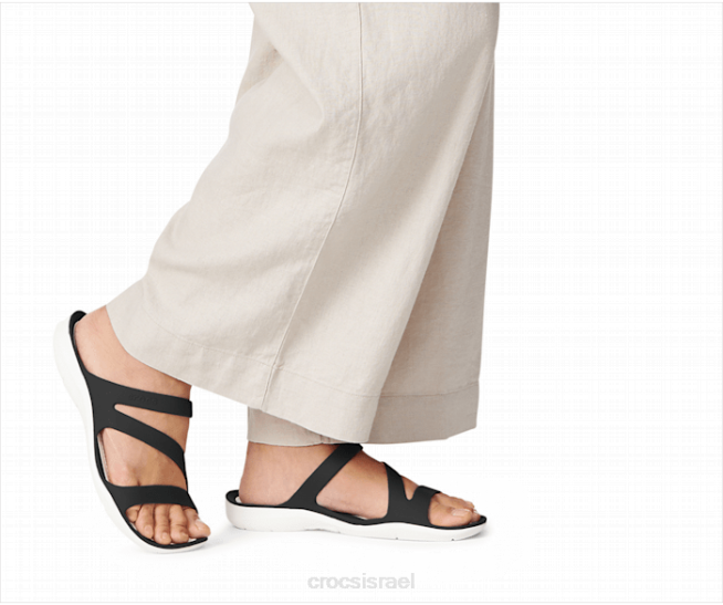 נעליים il Crocs נשים סנדל swiftwater לבן שחור 2DZ4334